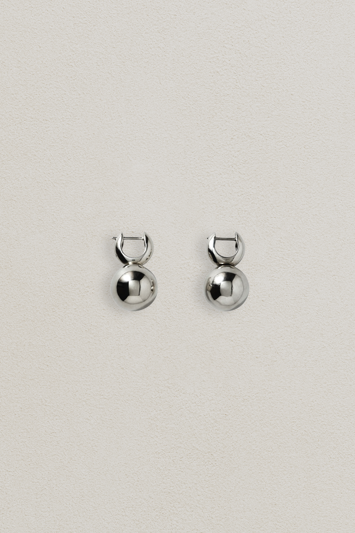 【新品】定価33,000円　ANNIKA INEZ　Pivot Sphere ANNIKA INEZ PIVOT SPHERE HOPPS small silver - ピアス – RIZZI B