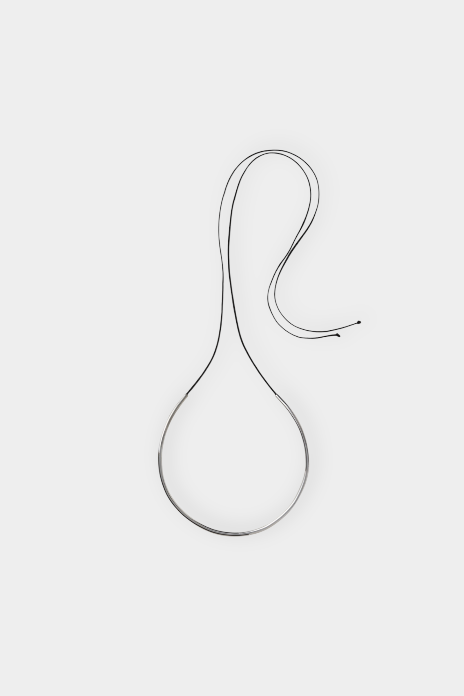ANNIKA INEZ アニカイネズ SILVER TUBE COLLAR チョーカー Tube Collar with String in Silver – VESTIGE