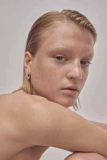 [RAGBAG] OLGA PIERCE gold/pearl - Earrings