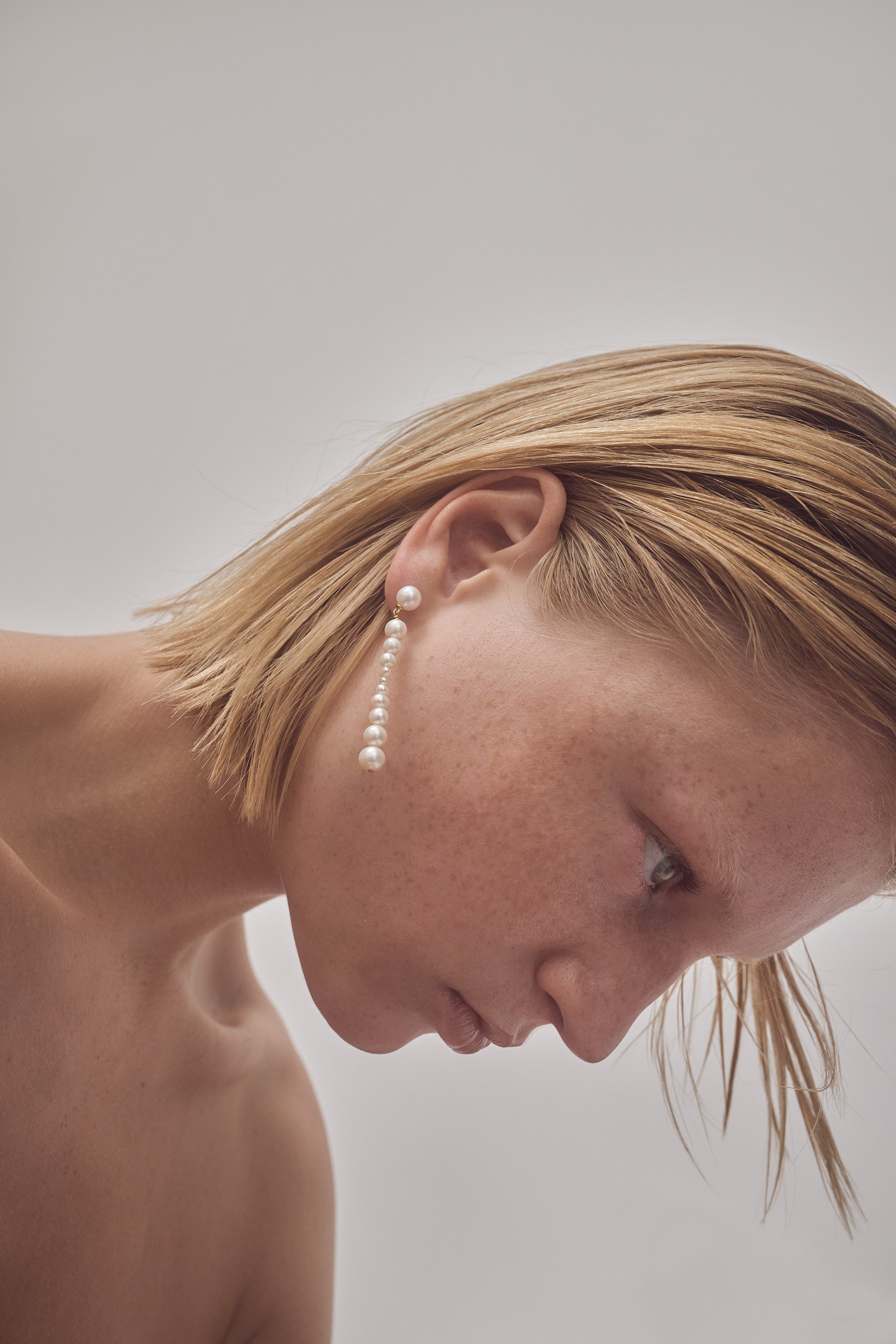 RAGBAG OLGA LONG PIERCE gold/pearl - ピアス – RIZZI B